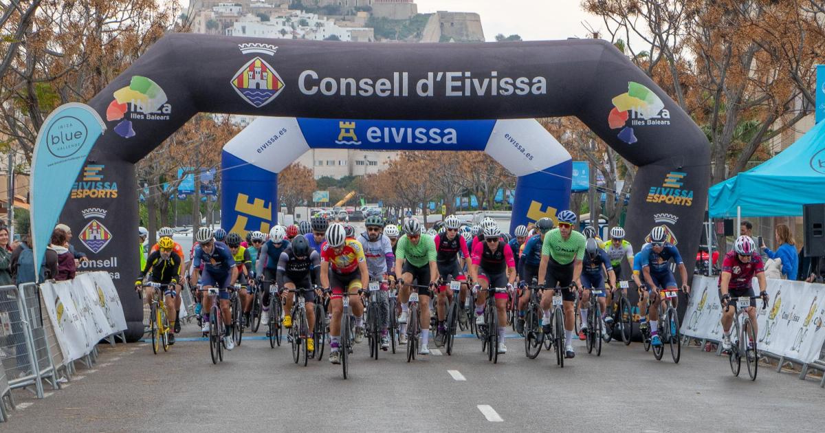 Álex Cardona se lleva el pavo