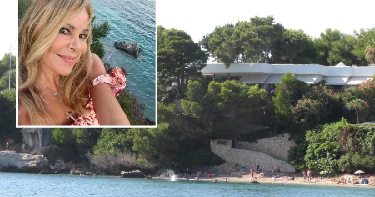 con acceso directo al mar y sobre un terreno de 8.000 metros cuadrados