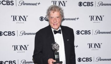Muere a los 88 años el dramaturgo británico Tom Stoppard | Ocio y cultura