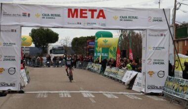 Foto de la victoria del último ganador del Gran Premio Muelas del Pan.