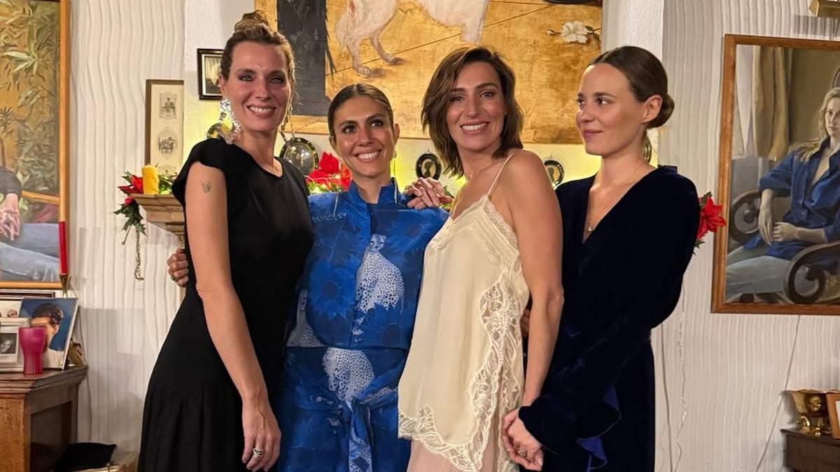 los elegantes looks de Nochebuena de las hijas de Bertín Osborne