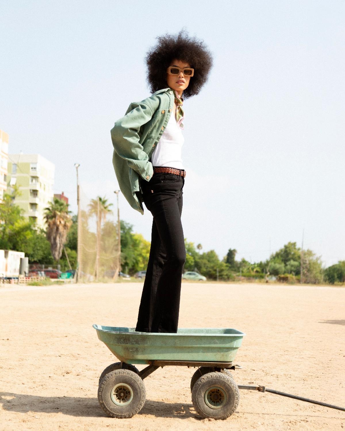 La firma albaceteña está especializada en moda tanto de hombre como de mujer.