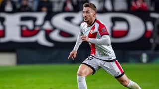 Iván Balliu se lesiona ante el Elche en su primera titularidad en LaLiga