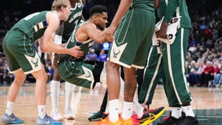 Giannis Antetokounmpo cae lesionado cuando más cerca parece su traspaso