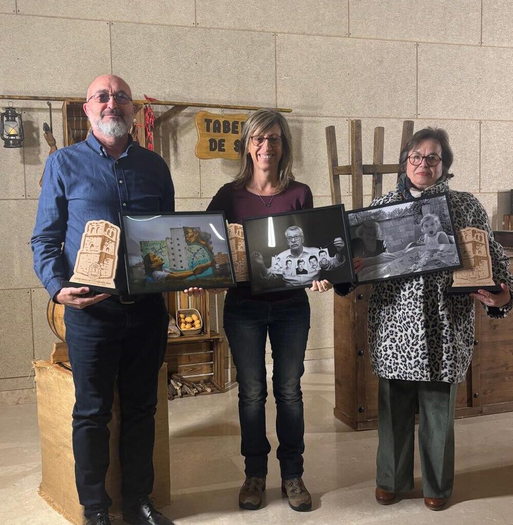 Las fotografías de Santibáñez viajan a Madrid y Valencia