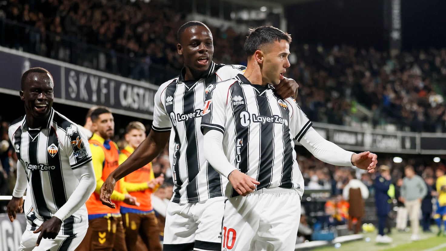 Suero mantiene al Castellón en las nubes frente a Las Palmas