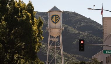 Warner rechaza la opa hostil de Paramount y pide a sus accionistas que apoyen la oferta de Netflix