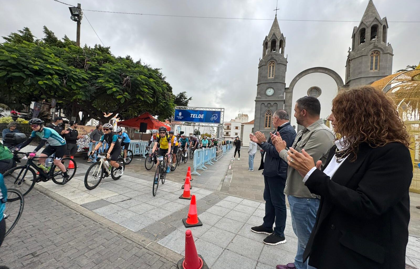 Telde marca el ritmo de la Bike Week desde su plaza histórica