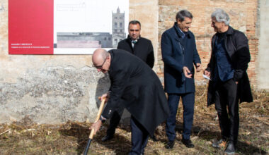 La UGR pone la primera piedra de la reforma de la Azucarera de San Isidro
