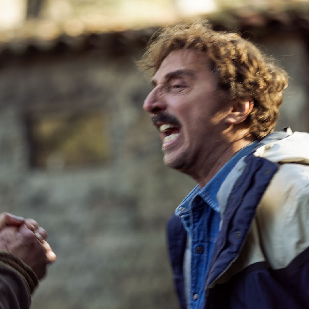 Fotograma de la serie El cuco de cristal, de Netflix