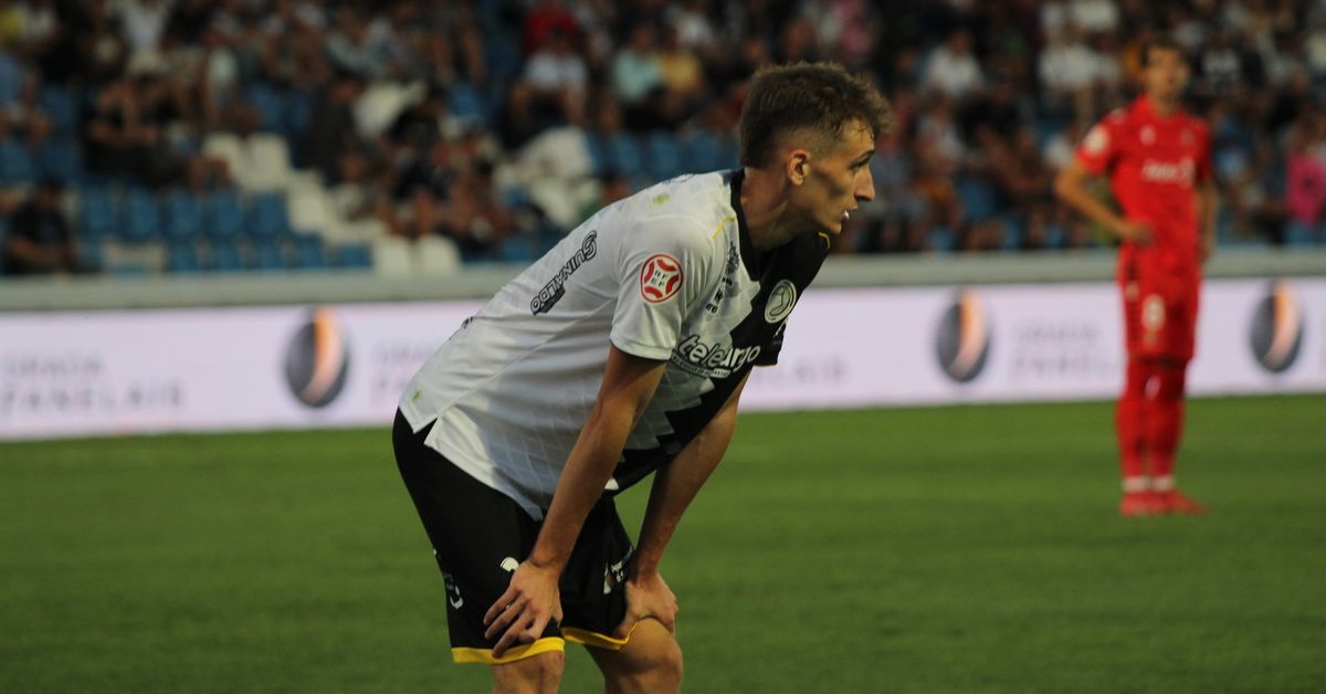 Pere Marco, molesto con su poca participación en Unionistas