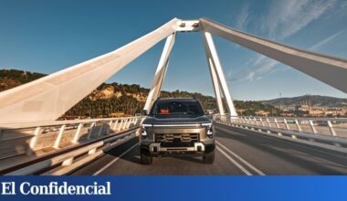 La española Santana renace de sus cenizas en formato pick-up diésel e híbrida