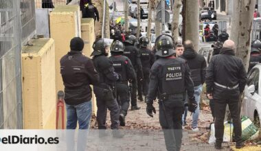 El Govern y las ONG de Badalona alcanzan un acuerdo al margen de Albiol para acoger a los migrantes desalojados