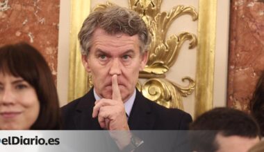 Feijóo acusa a Vox de "jugar a cosas muy peligrosas" y sostiene que Junts es "el clínex del Gobierno"