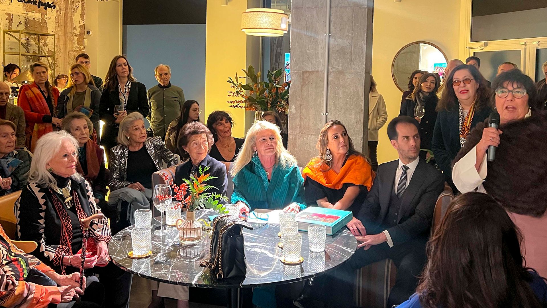 Beatriz Hohenlohe, Paloma Botín, Marina Fernández de Córdova Carla Zarebska, Humberto Tachiquín 