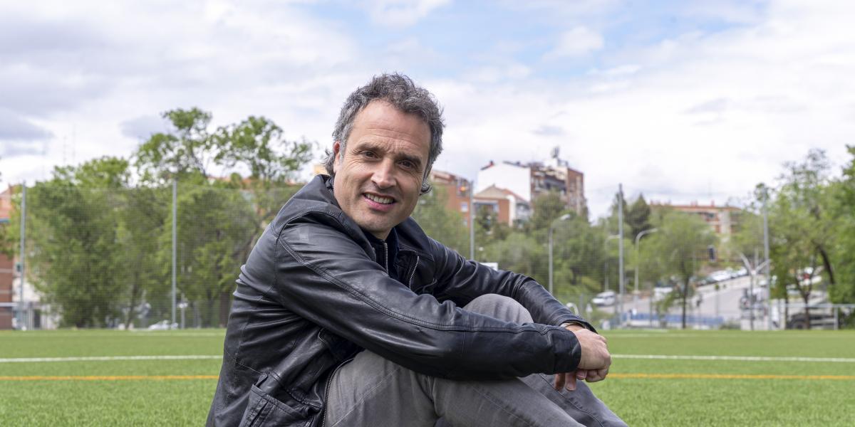 "Cuando el Atleti ganó la liga en el 96, me colé en el campo y me puse a correr con ellos como un descerebrado"