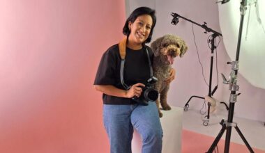 La fotógrafa Helen Pineda saca el alma a los perros en Telde