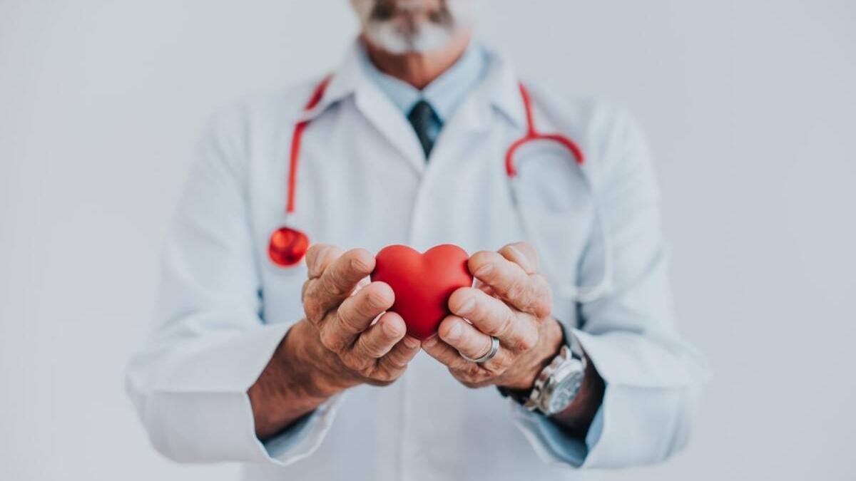 estudio propone incluir a la pareja en la rehabilitación cardíaca