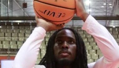 El jugador jamaicano, la pasada temporada en Gijón.