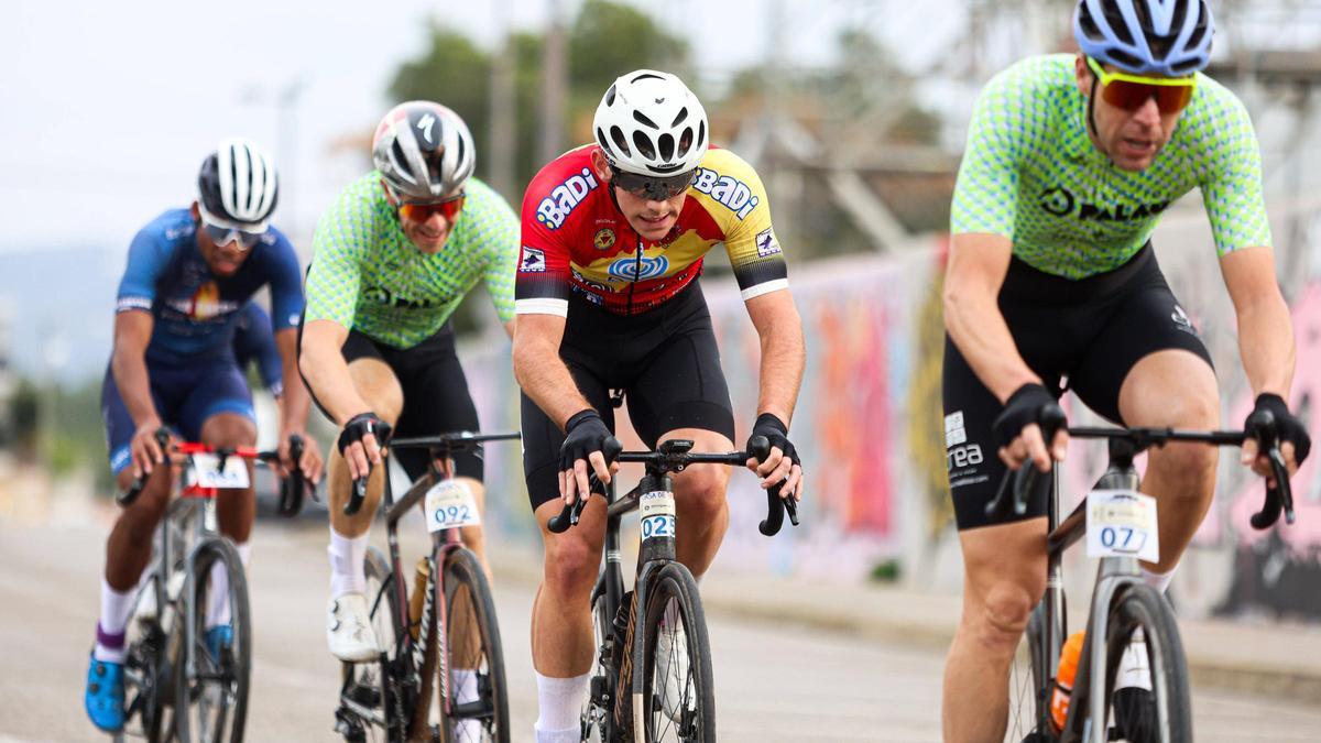 Todas las imágenes de la tradicional Cursa de s’Indiot de Ibiza