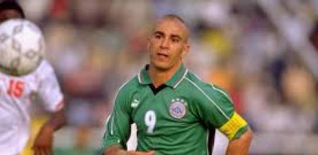 Hossam Hassan, en su etapa de jugador