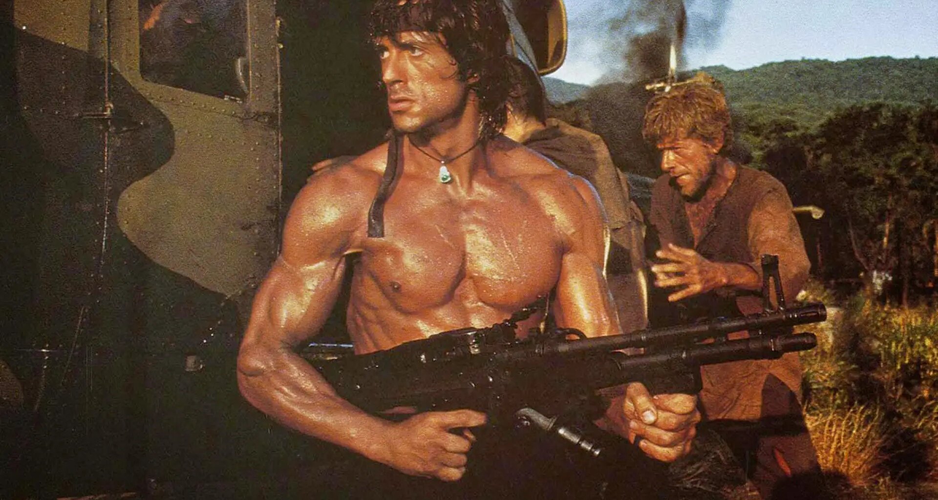 El guion que James Cameron escribió y que Sylvester Stallone prácticamente borró en Rambo: Acorralado Parte 2