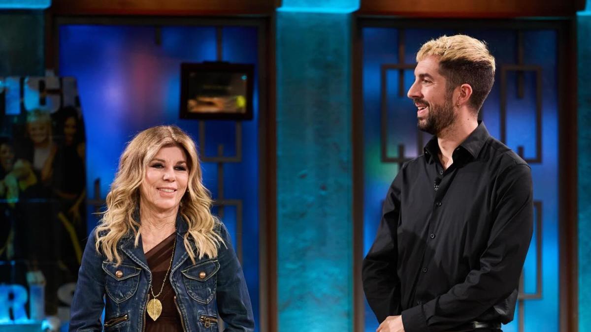 Jeanette saca los colores a David Broncano al responder las clásicas preguntas de 'La Revuelta'