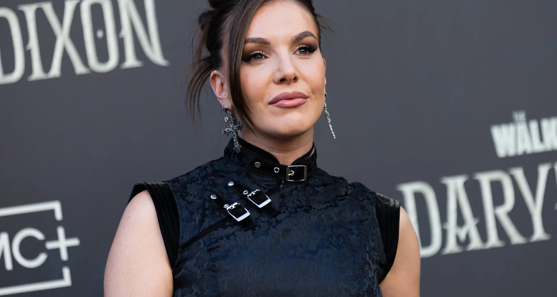 "En paralelo, políticos usando el término..."