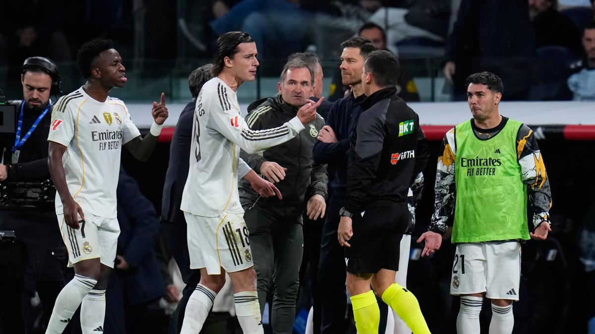 Roja directa a Carreras, a Endrick...y Carvajal se las tuvo con el árbitro