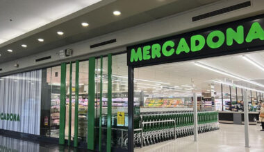 Horario especial de Mercadona, Consum, Carrefour, El Corte Inglés y de los centros comerciales de Valencia este miércoles 24 de diciembre