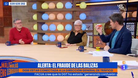 Jesús Cintora y José María Benito, inspector policial, en 'Malas Lenguas'.