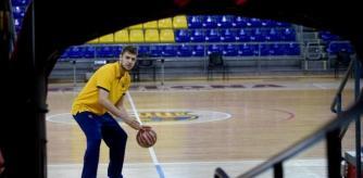 El ala-pívot aterrizó en 2015 en Barcelona con apenas 19 años y vuelve al Palau