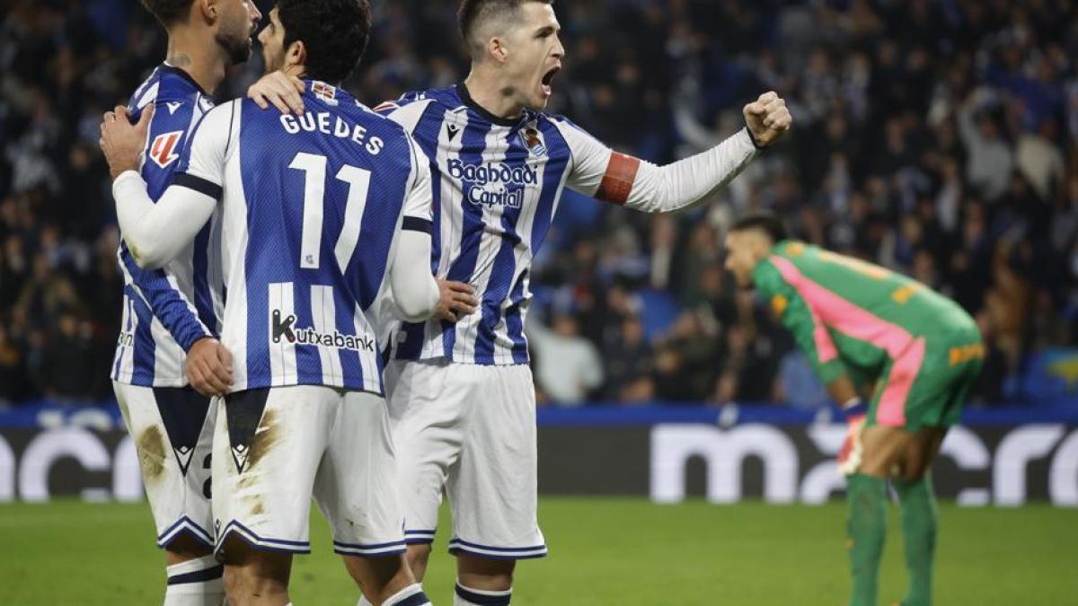 Sigue el drama en la portería del Girona: error grave de Gazzaniga