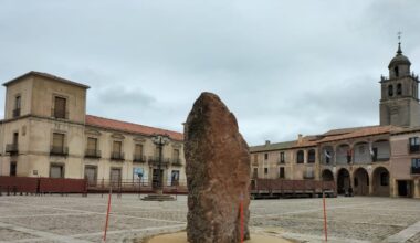 Piedra sobre la que irá el busto del Toro Jubilo.