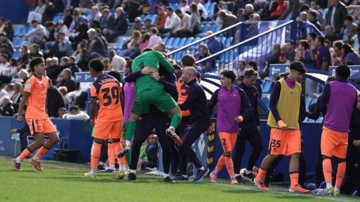¡Reacción épica del Barça Atlètic tras un primer tiempo desastroso!