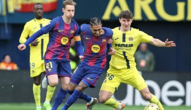 Raphinha adelanta al Barça de penalti y estrella un balón al larguero