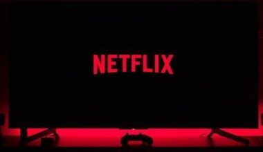 El consejo Warner Bros. Discovery rechaza la OPA de Paramount y apuesta por su venta a Netflix