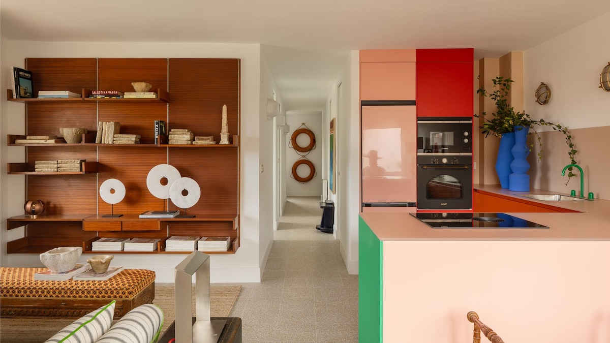 así es este personal refugio de 45 m² en Bakio