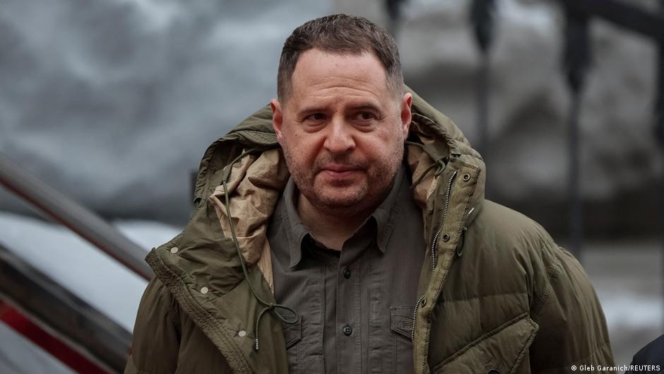 El caso Yermak y sus consecuencias para Ucrania – DW – 01/12/2025