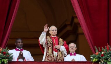 Los conflictos, en el primer 'Urbi et Orbi' de León XIV – DW – 25/12/2025