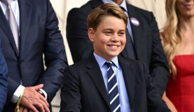 el hijo mayor de los príncipes de Gales logra que se agote su jersey rojo en segundos