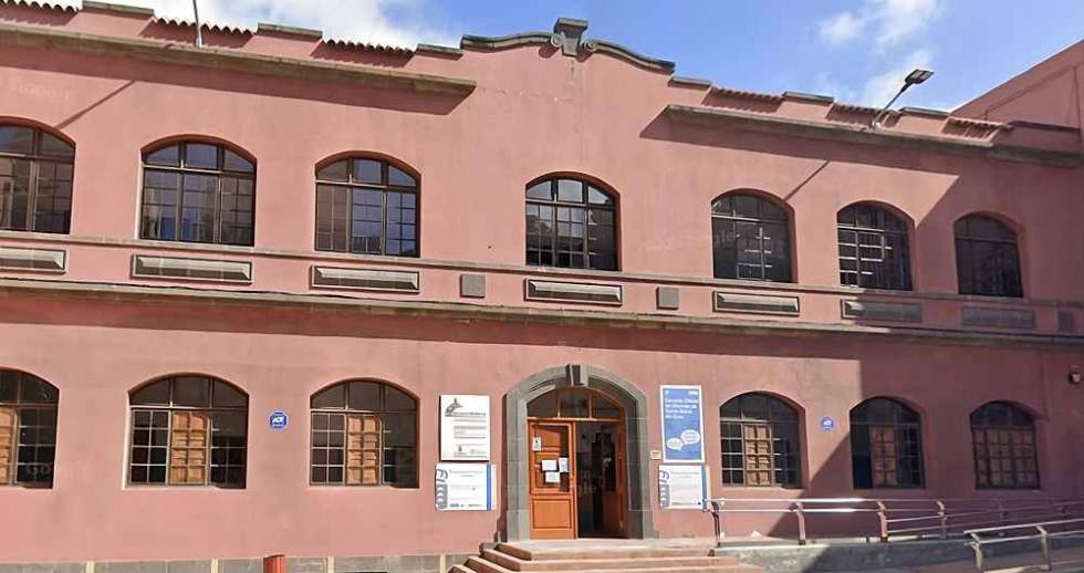 Escuelas Art&iacute;sticas Ciudad de Gu&iacute;a