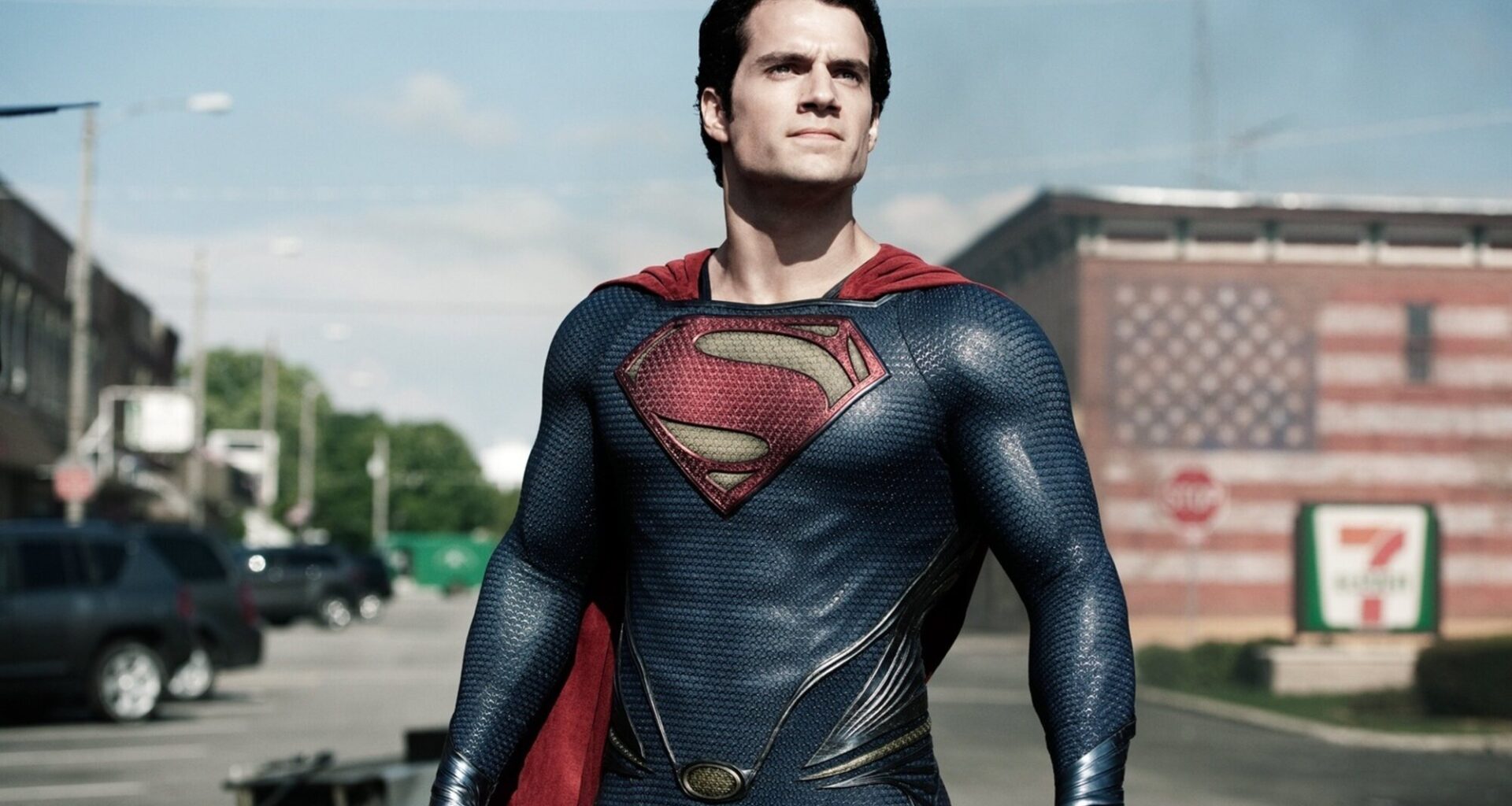 Nostalgia DC: Zack Snyder publica imágenes inéditas de Henry Cavill probándose el traje clásico de ‘Superman’