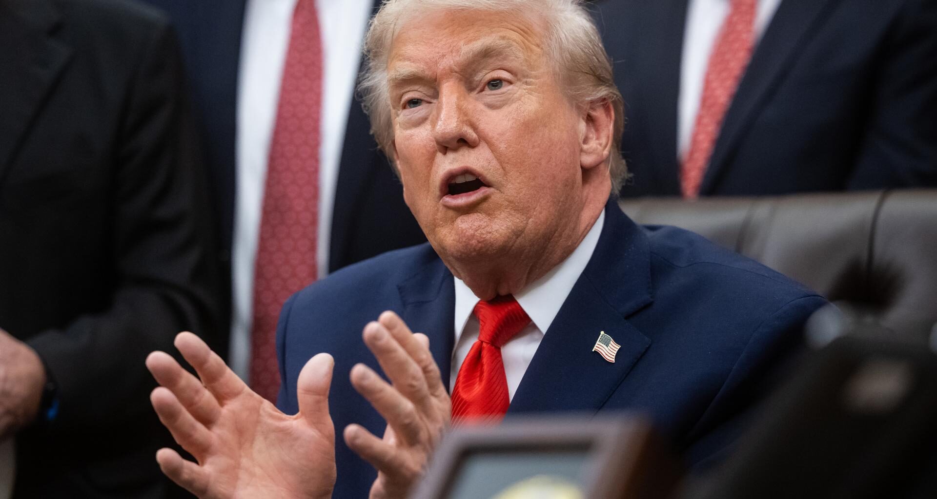 "No se trata solo de bombardeos de tierra en Venezuela": Trump endurece su ofensiva contra el narcotráfico