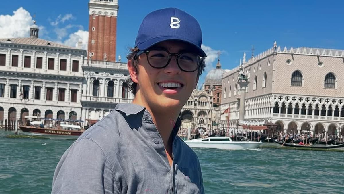 así es el atractivo piloto de coches de la Familia Real belga