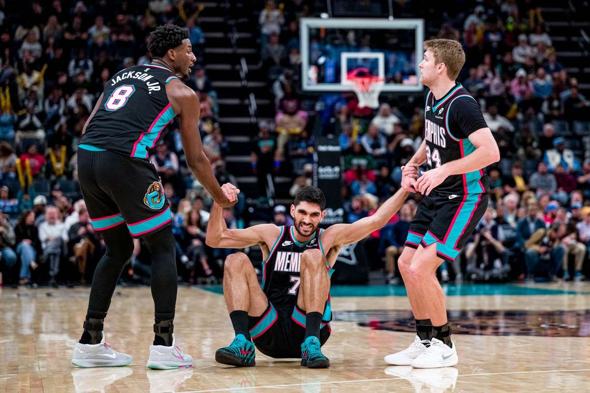 Aldama brilla pese a la derrota de Memphis | NBA