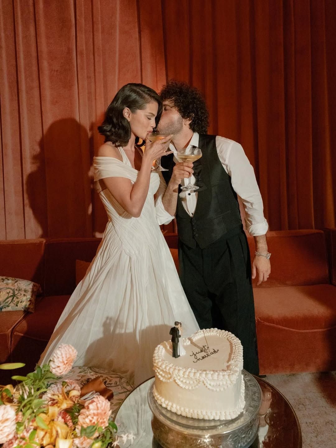 Selena Gomez  y Benny Blanco el día de su boda