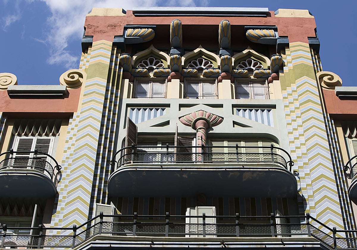 Mazón y el arquitecto Guardiola: del Edificio Mónaco a la Casa Judía