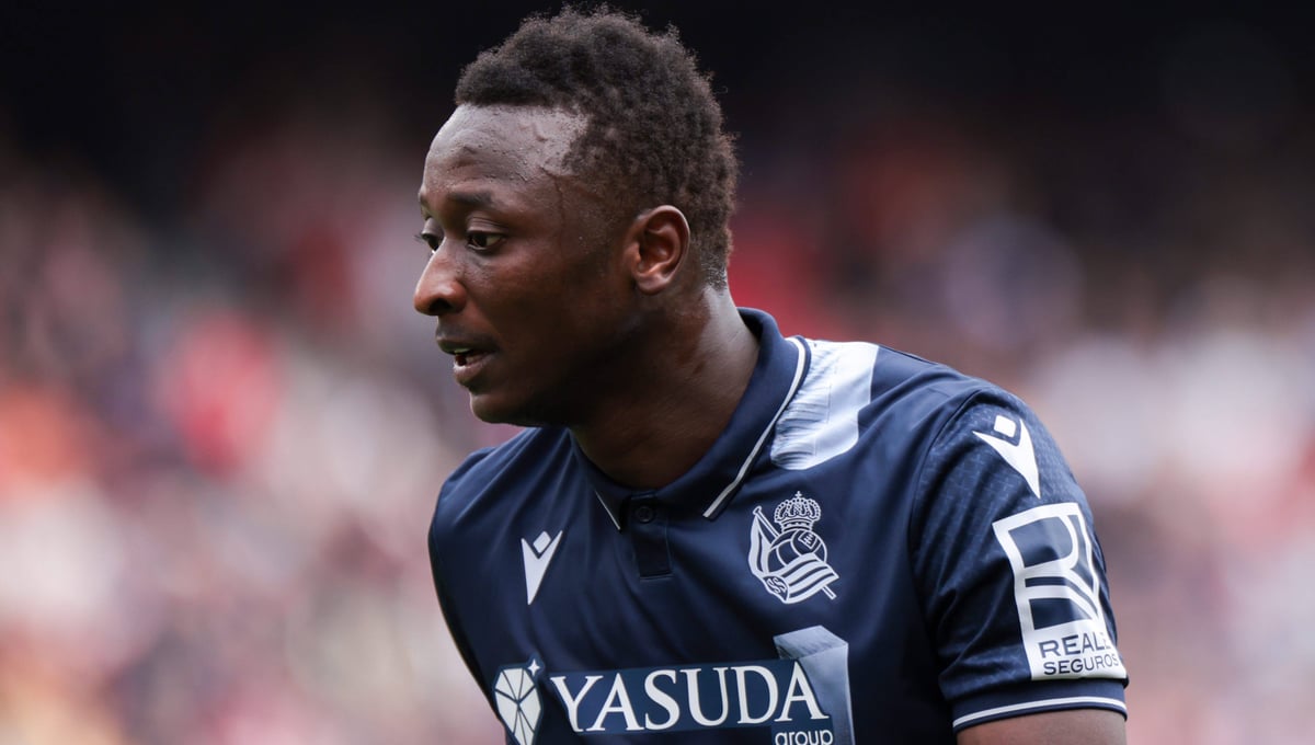 El Valencia presenta una oferta de compra por Umar Sadiq: lo que pide la Real Sociedad
