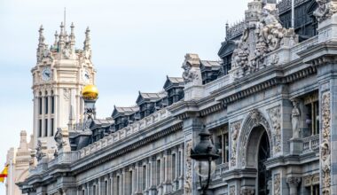 El Banco de España eleva al 2,2% su previsión de crecimiento para 2026 y confirma la resistencia económica a los aranceles | Cadena SER